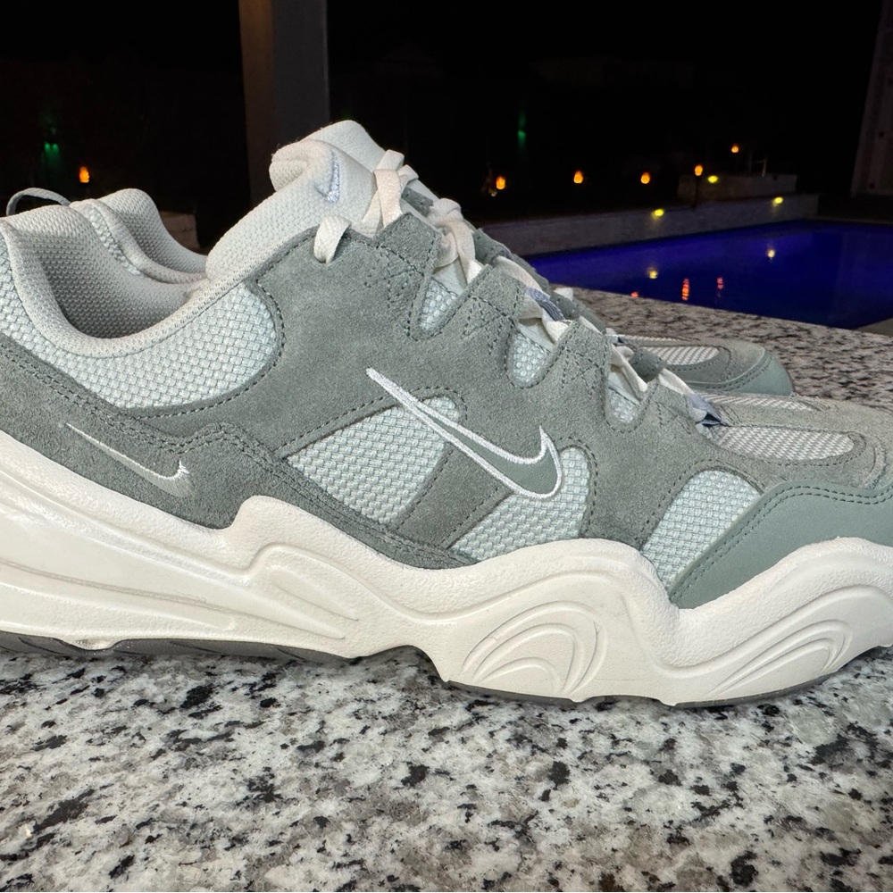 Nike Tech Hera mica green and Cream size 14.5